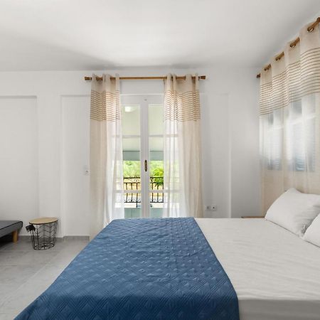 Nikolas Apartments Stoupa Leuktron Buitenkant foto