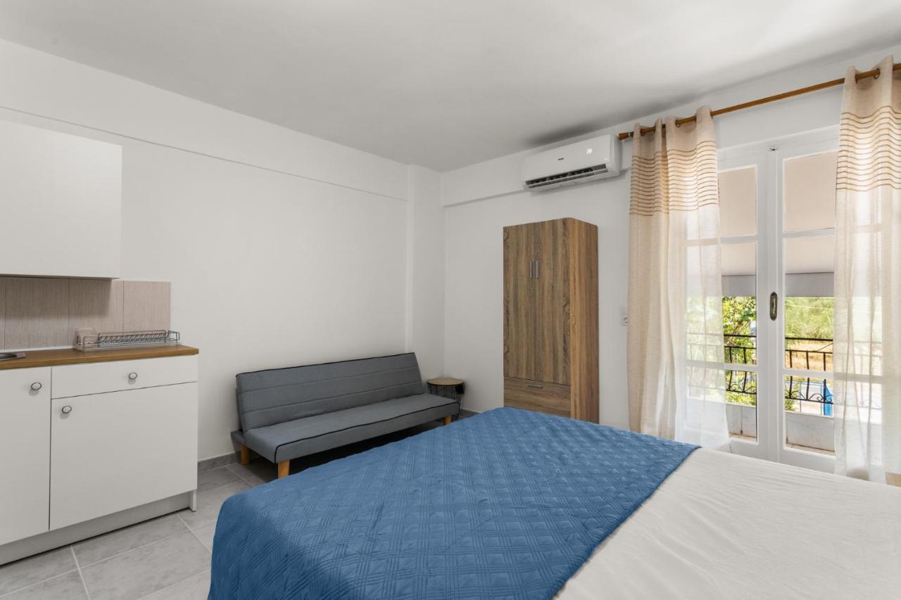 Nikolas Apartments Stoupa Leuktron Buitenkant foto